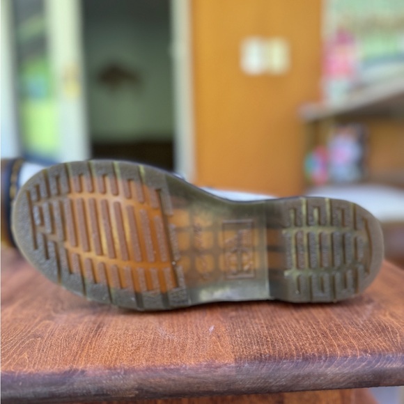 Doc Martens 1460 Smooth Leather Lace Up Boots - Picture 11 of 11